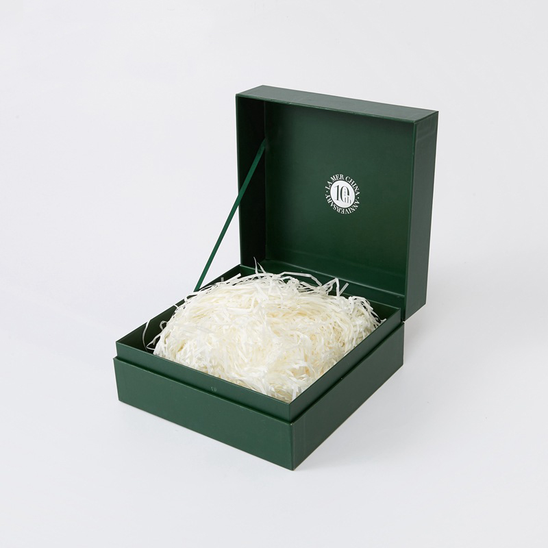 Custom Printing Cosmetic Rigid Paperboard Boxes with Ribbon